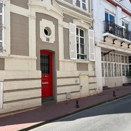 Chez Anne à La à 150 M De La Appartamento *